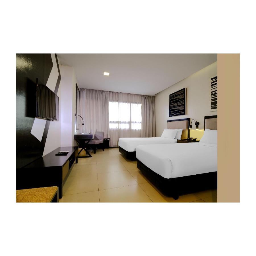 Summit Hotel Magnolia Quezon City Εξωτερικό φωτογραφία